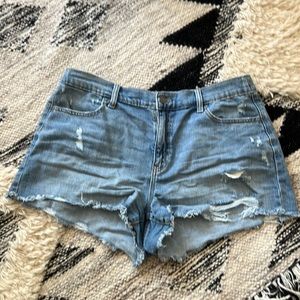 Aerie distressed denim short